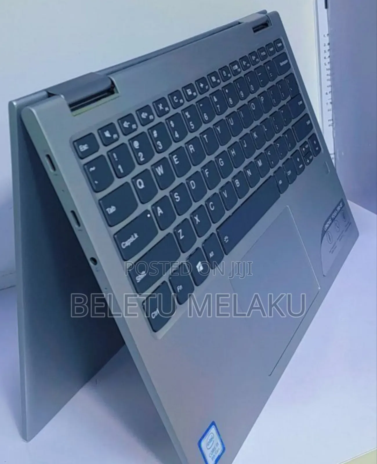 New Laptop Lenovo Yoga 730 8GB Intel Core I5 SSD 256GB