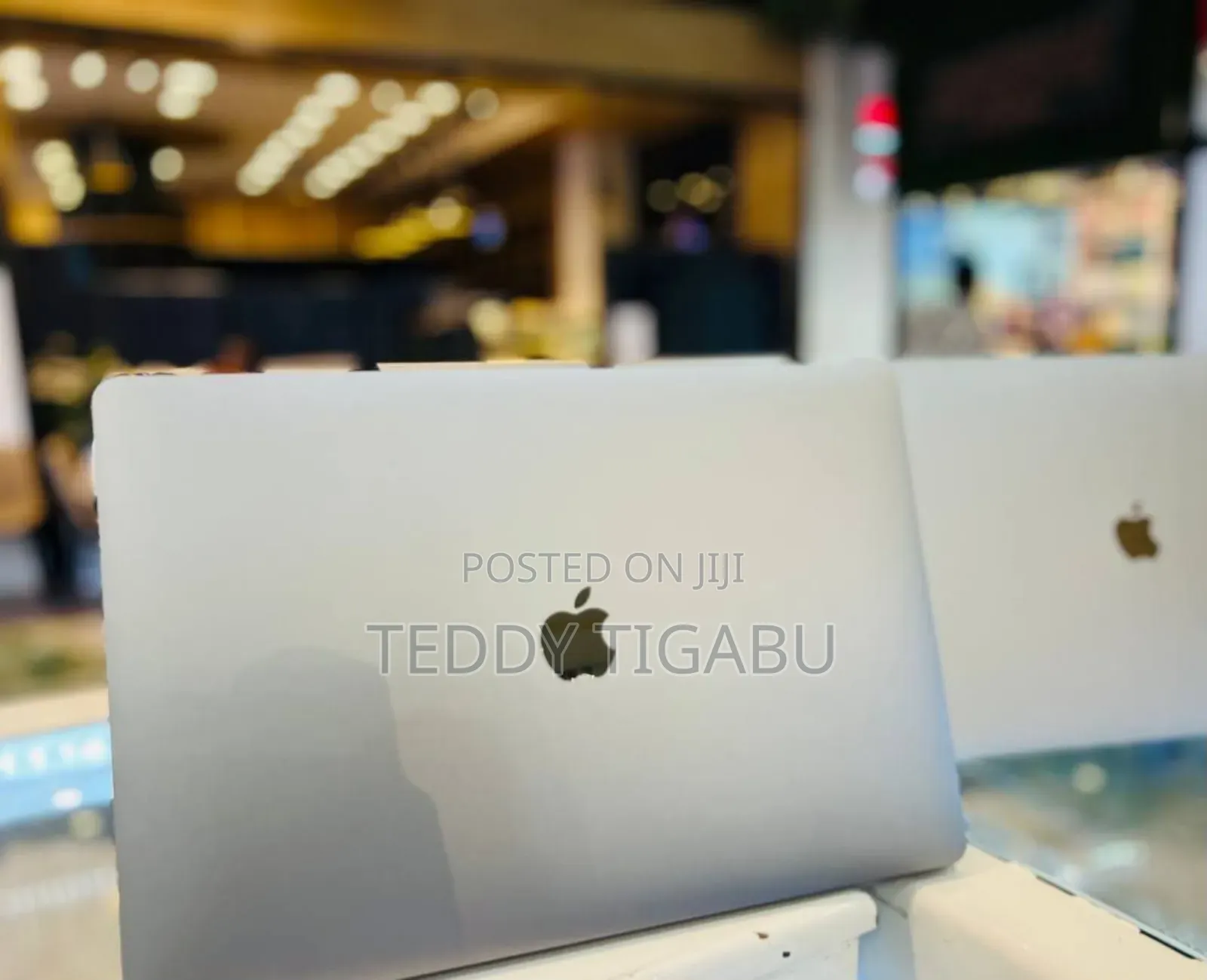 New Laptop Apple MacBook Pro 32GB Intel Core I9 SSD 512GB