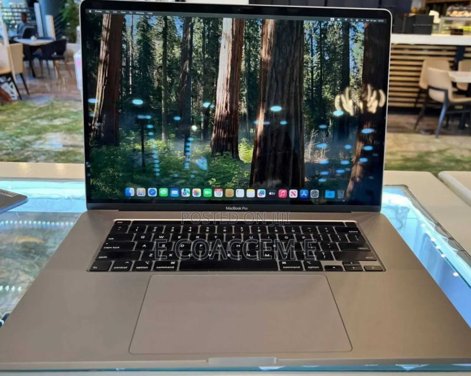 New Laptop Apple MacBook 32GB Intel Core I9 SSD 1T