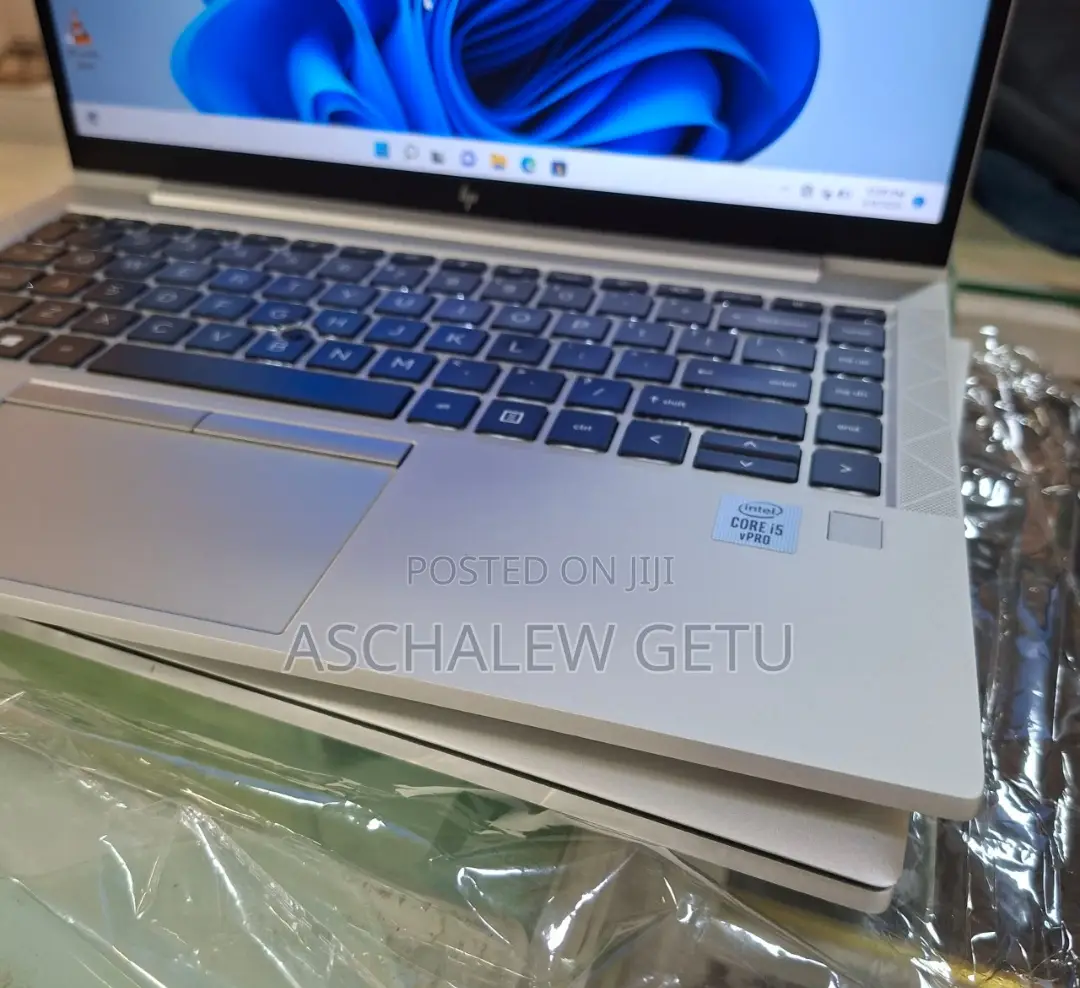 New Laptop HP EliteBook 840 G7 16GB Intel Core I5 SSD 512GB