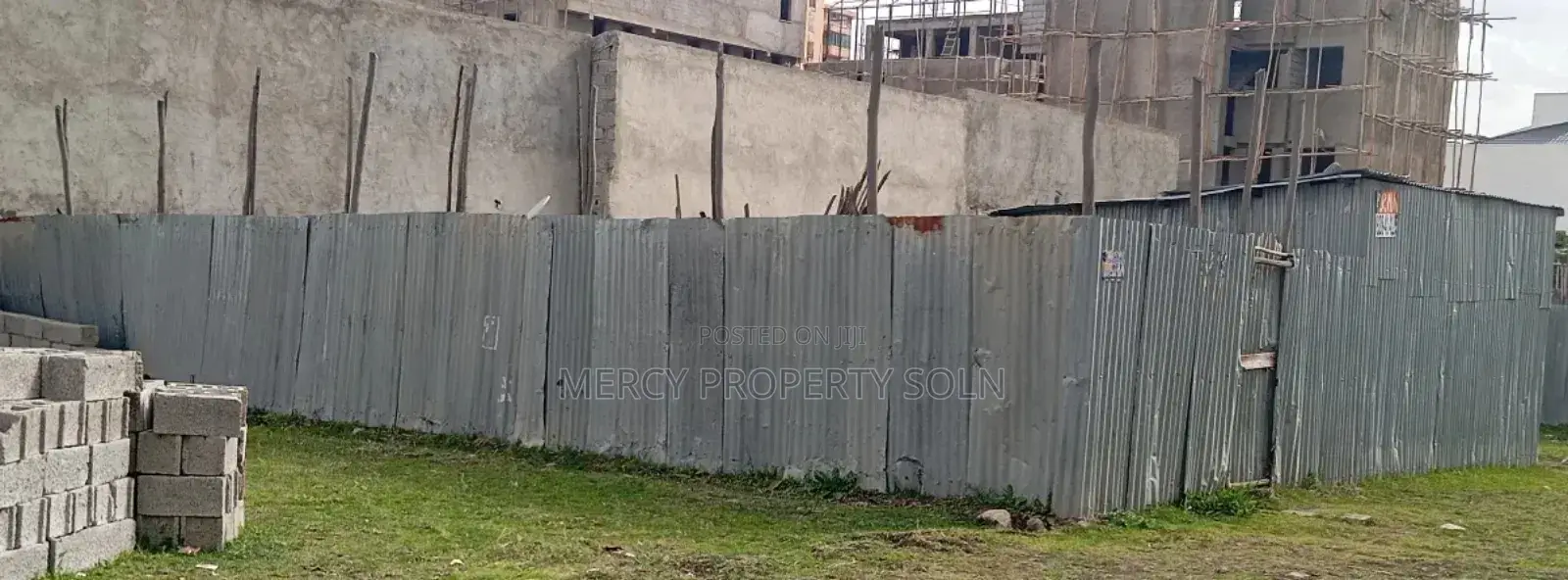 የሚሸጥ ባዶ ቦታ በቅናሽ ዋጋ Land for Sale Sumit 72 Area