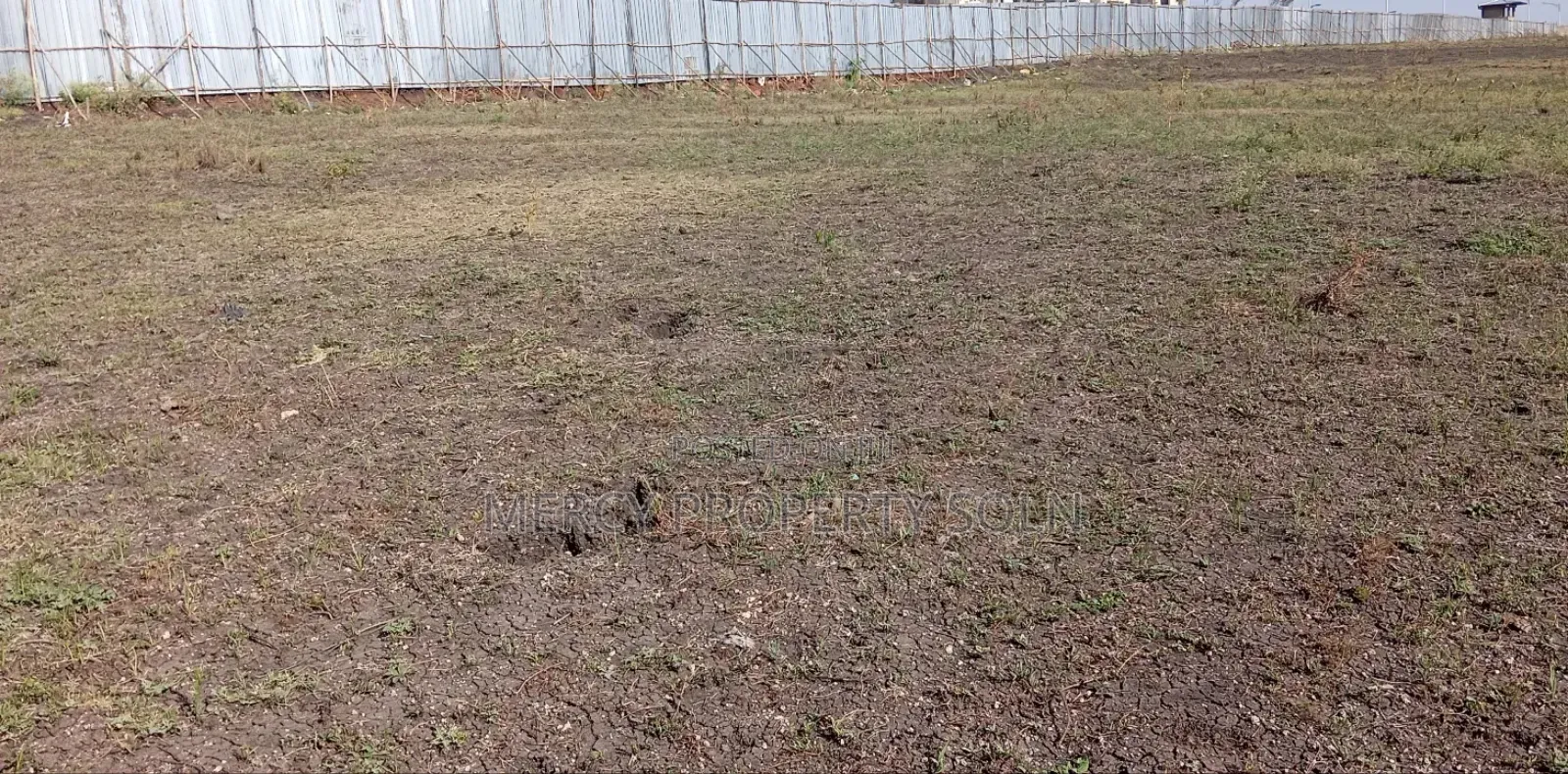 የሚሸጥ ለኢንዱስትሪ የተወሰደ ቦታ Land for Sale