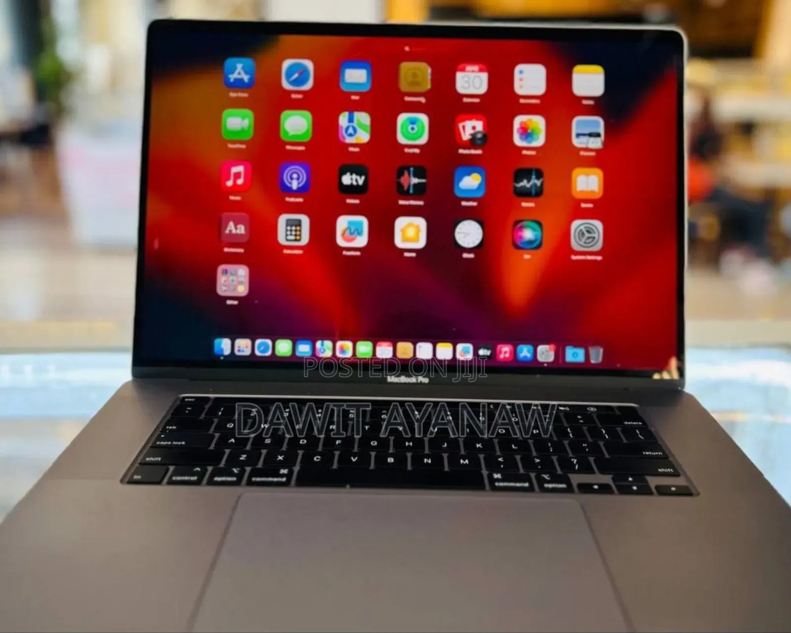 New Laptop Apple MacBook Pro 2019 16GB Intel Core I7 SSD 512GB