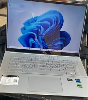 New Laptop HP 16GB Intel Core I7 SSD 1T