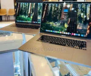 New Laptop Apple MacBook Pro 2018 32GB Intel Core I9 SSD 1T