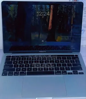New Laptop Apple MacBook Pro 2022 M2 8GB Apple M2 SSD 512GB
