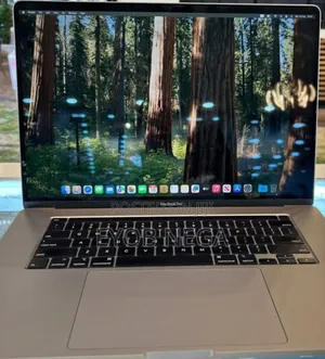 New Laptop Apple MacBook Pro 2018 32GB Intel Core I9 SSD 512GB