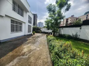 4bdrm House in Bole for rent