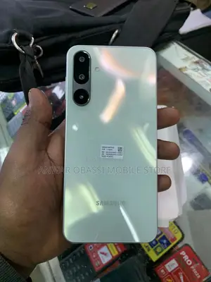 New Samsung Galaxy M16 128 GB Gold