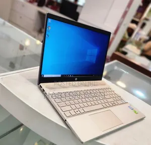 New Laptop HP Pavilion 15 8GB Intel Core I7 SSD 512GB