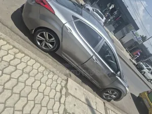 Hyundai Elantra 2013 Silver