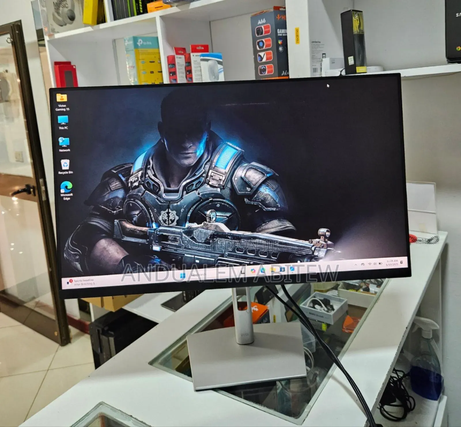 New Dell 27 Inch Frameless Monitor