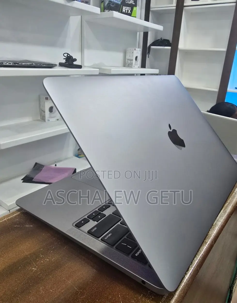 New Laptop Apple MacBook Air 2020 M1 8GB Apple M1 SSD 256GB