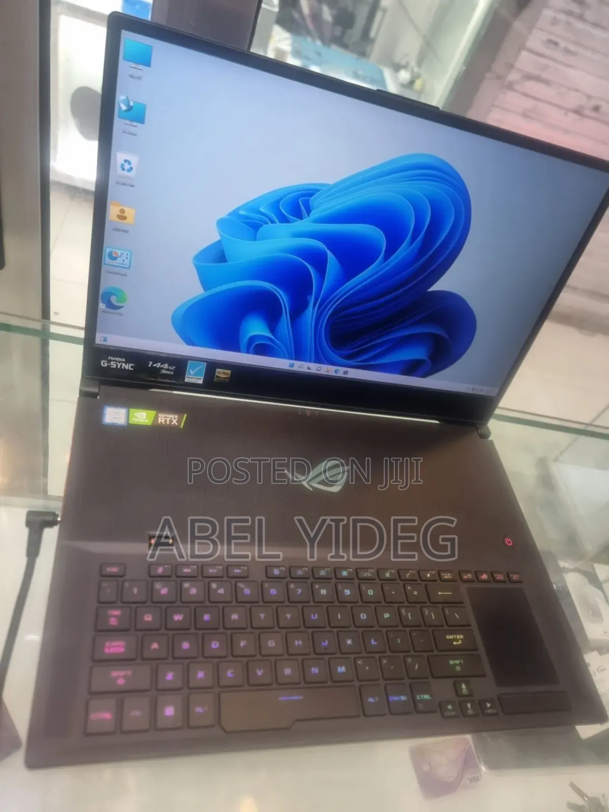 New Laptop Asus 16GB Intel Core I7 SSD 1T