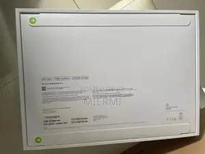 New Apple MacBook Air 2025 M4 13-Inch 16GB Apple M4 SSHD (Hybrid) 512GB