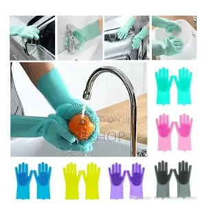 Photo - Innovative Cleaning Gloves – Saves Water Time!