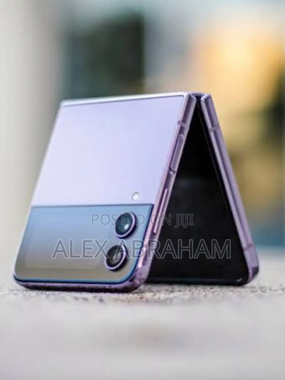 New Samsung Galaxy Z Flip4 256 GB Purple