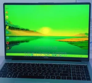 New Laptop Huawei Matebook D 15 8GB Intel Core I5 SSD 512GB