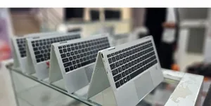 New Laptop HP EliteBook X360 1040 G7 16GB Intel Core I7 SSD 512GB