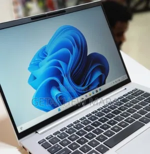 New Laptop HP EliteBook 840 16GB Intel Core I5 HDD 512GB