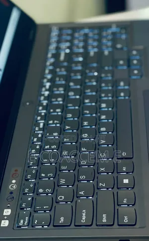 New Laptop Lenovo 16GB AMD Ryzen 7 SSD 1T