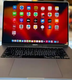 New Laptop Apple MacBook Pro 2019 16GB Intel Core I7 SSD 512GB