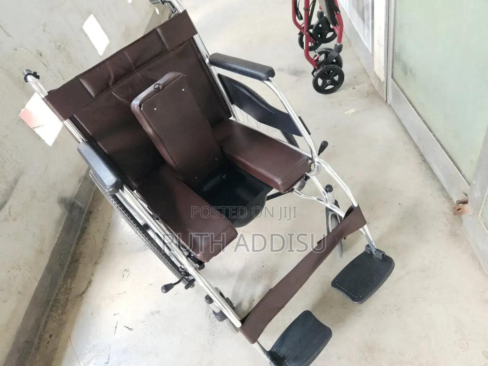 Wheelchair半島wheelchair銳利wheelchair巢的wheelchair並且wheelchair