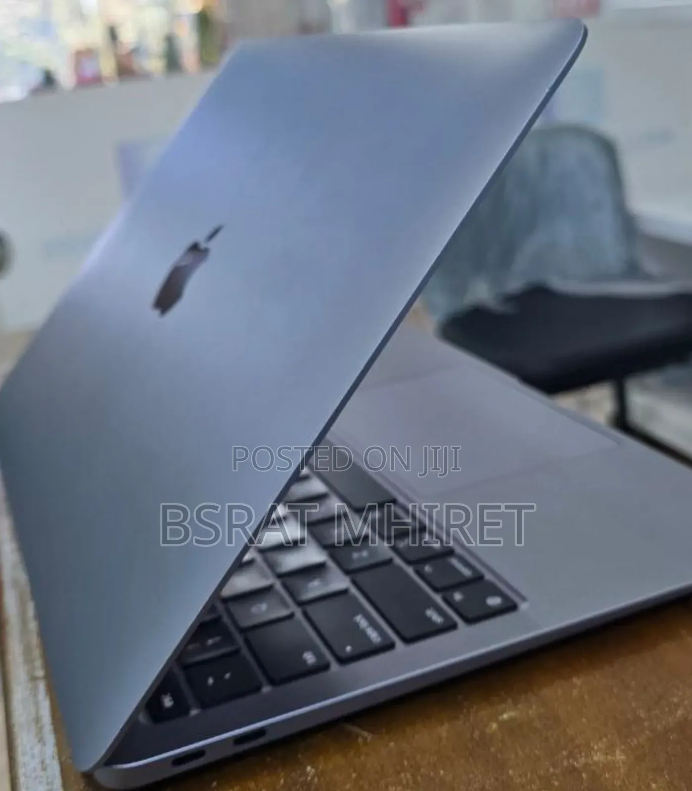 New Laptop Apple MacBook Air 2020 M1 8GB Apple M1 Pro SSD 256GB