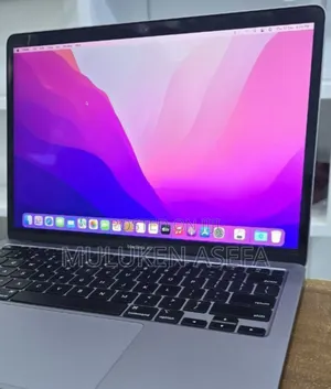 New Laptop Apple MacBook Air 2020 8GB Intel Core I7 SSD 256GB