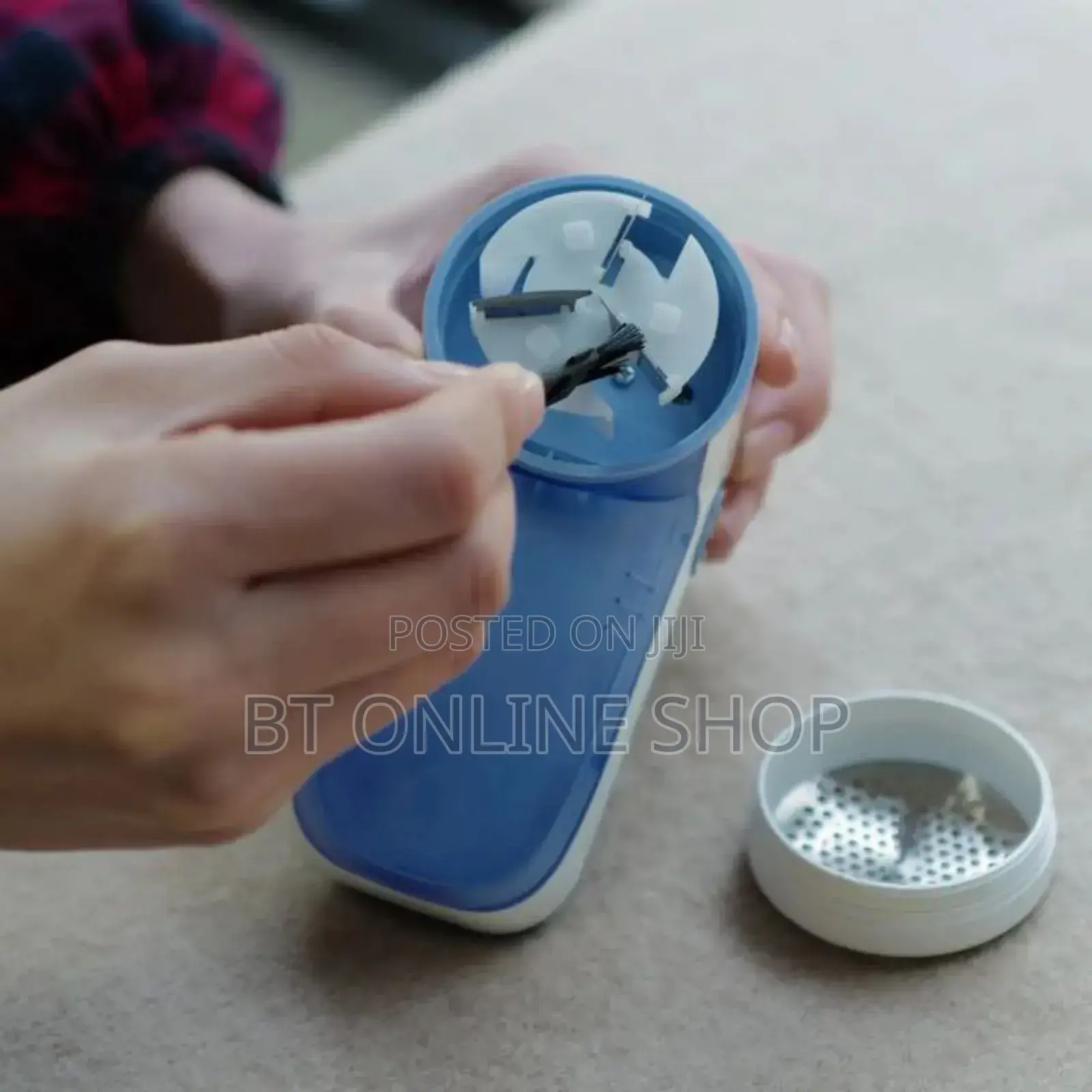 Battery Operated Lint Remover