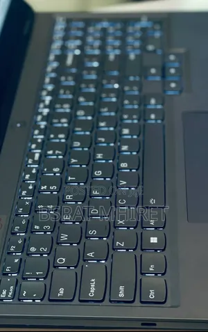 New Laptop Lenovo Legion 5 16GB AMD Ryzen 7 SSD 1T