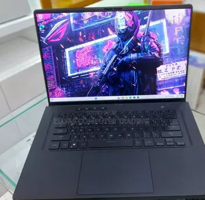 New Laptop Asus ROG Zephyrus G15 16GB Intel Core I7 SSD 1T