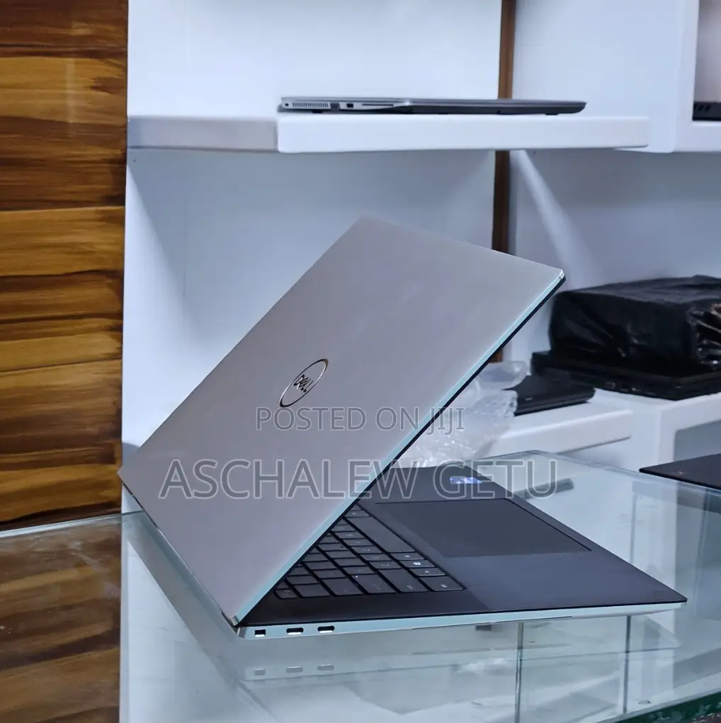 New Laptop Dell XPS 15 16GB Intel Core I7 SSD 1T