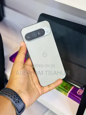 Photo - Google Pixel 9 Pro XL 512 GB Silver