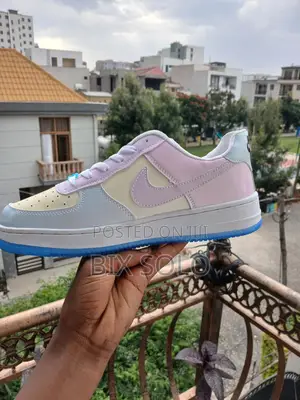 Nike Air Force 1 07 Uv Color Changing