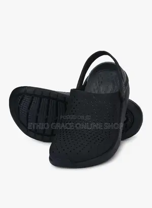Photo - Dark Black Literide 360 Crocs