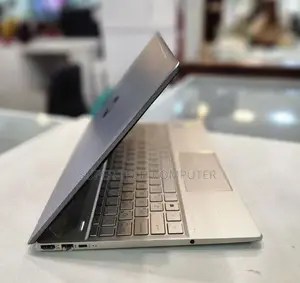 New Laptop HP Pavilion 15 8GB Intel Core I7 SSD 512GB