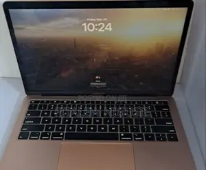 New Laptop Apple MacBook Pro 2019 8GB Intel Core I5 SSD 256GB