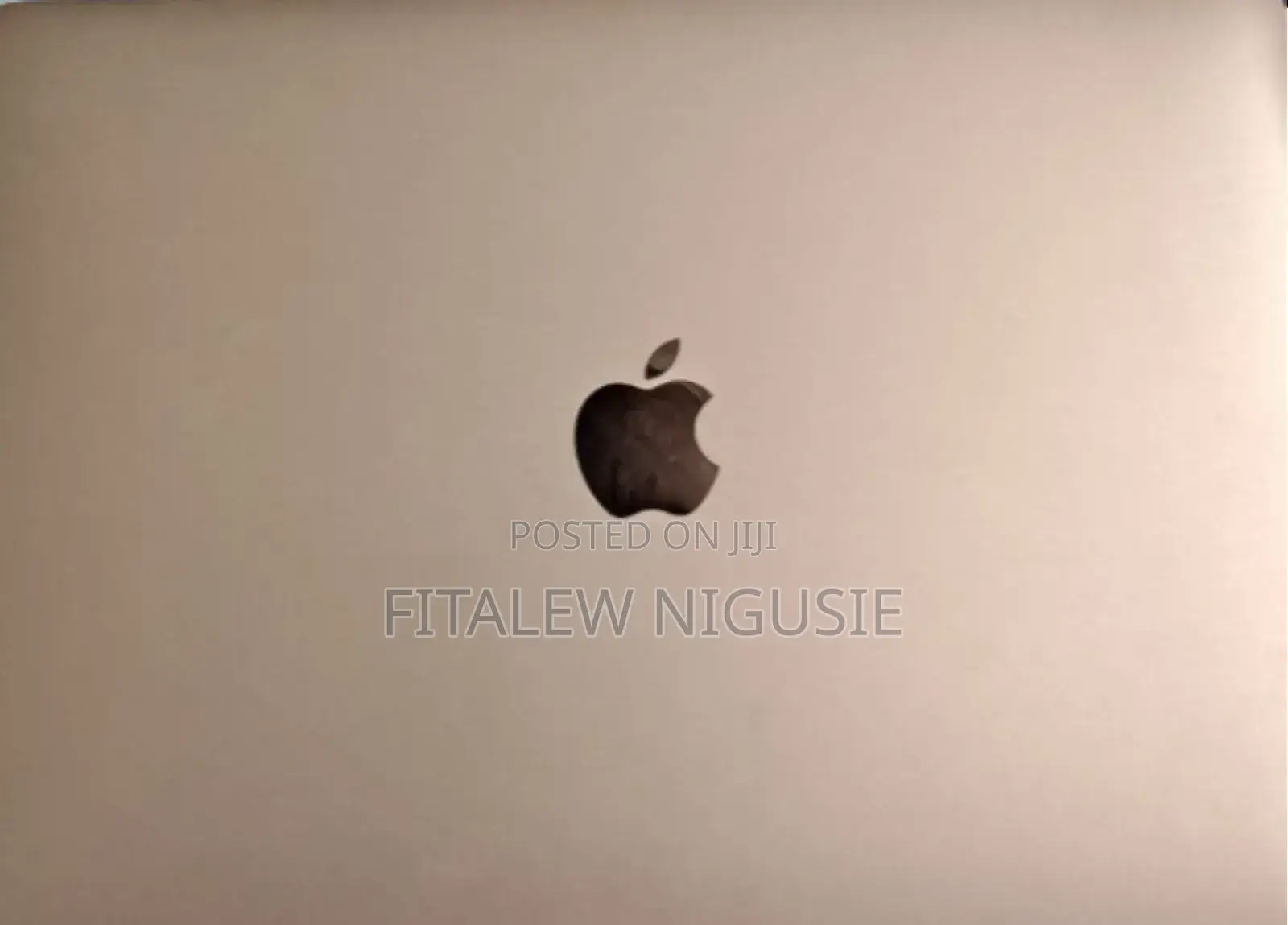 New Laptop Apple MacBook Pro 2019 8GB Intel Core I5 SSD 256GB