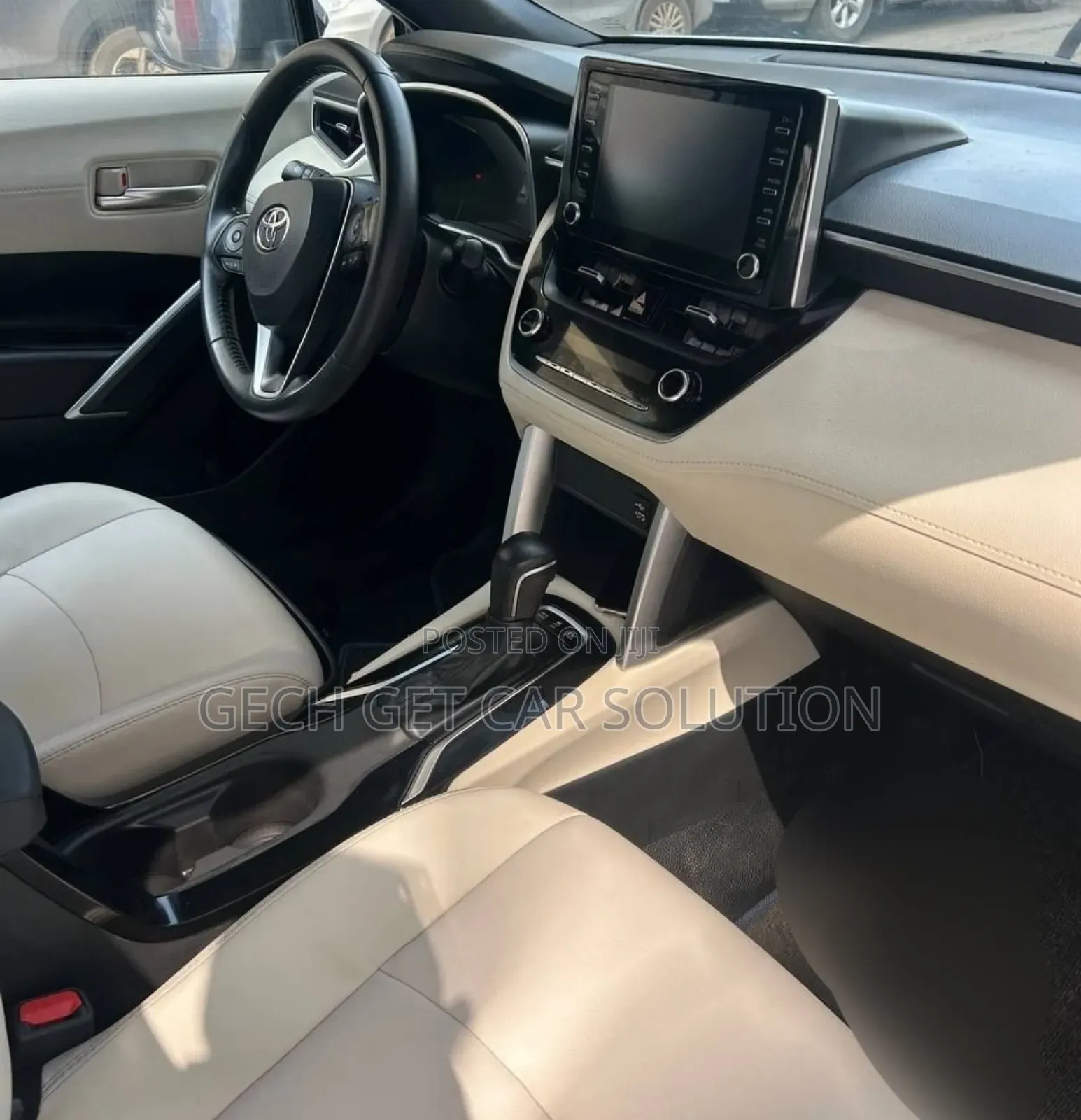 Toyota Corolla Cross Hybrid 2024 Gray