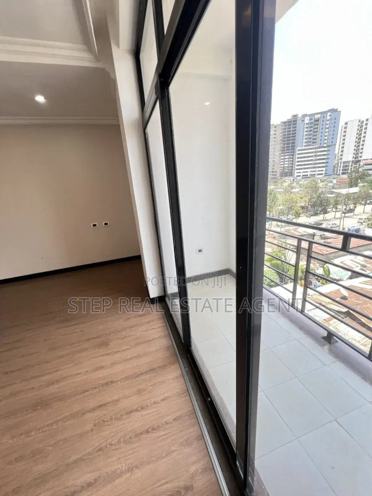 3bdrm Apartment in Bole for rent