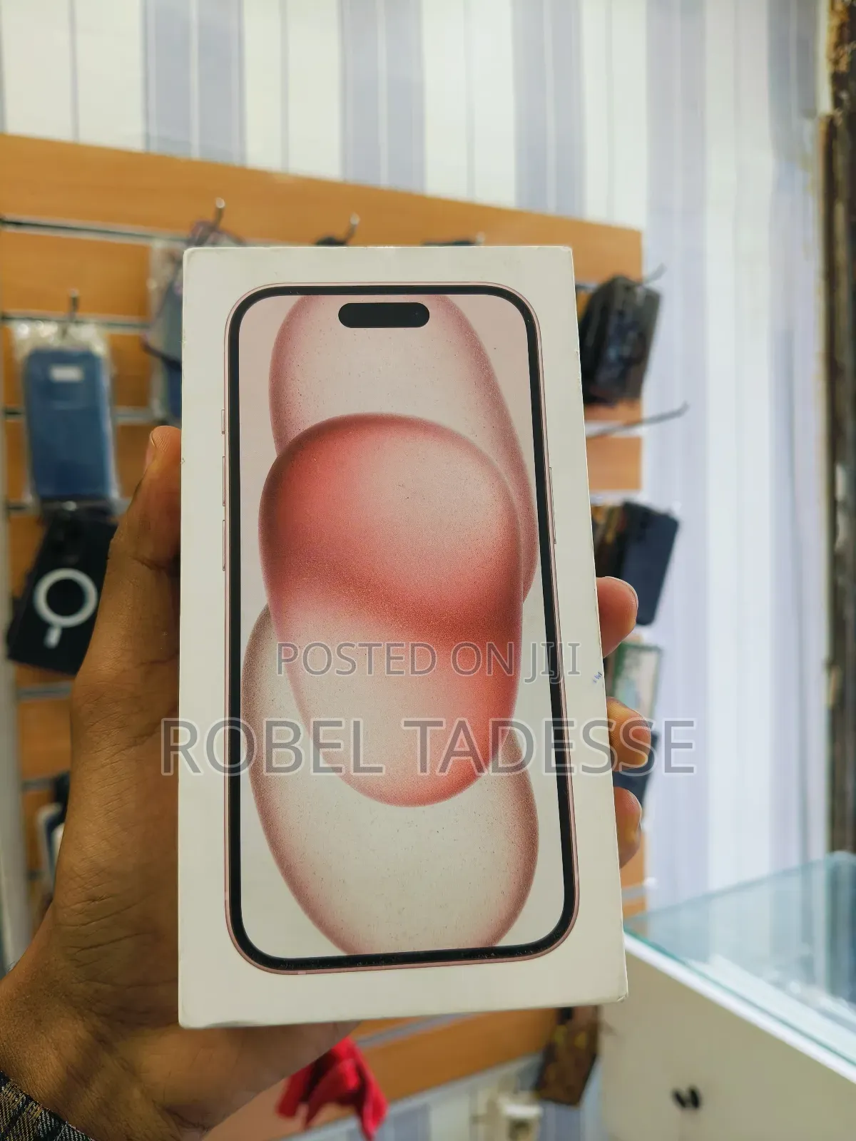 New Apple iPhone 15 256 GB Pink