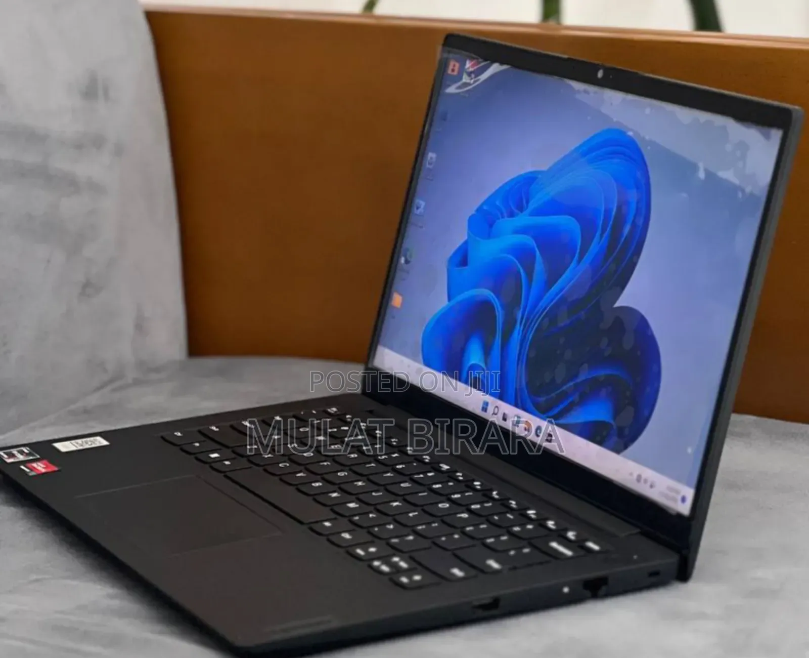 New Laptop Lenovo ThinkPad T14 16GB AMD Ryzen 5 SSD 512GB