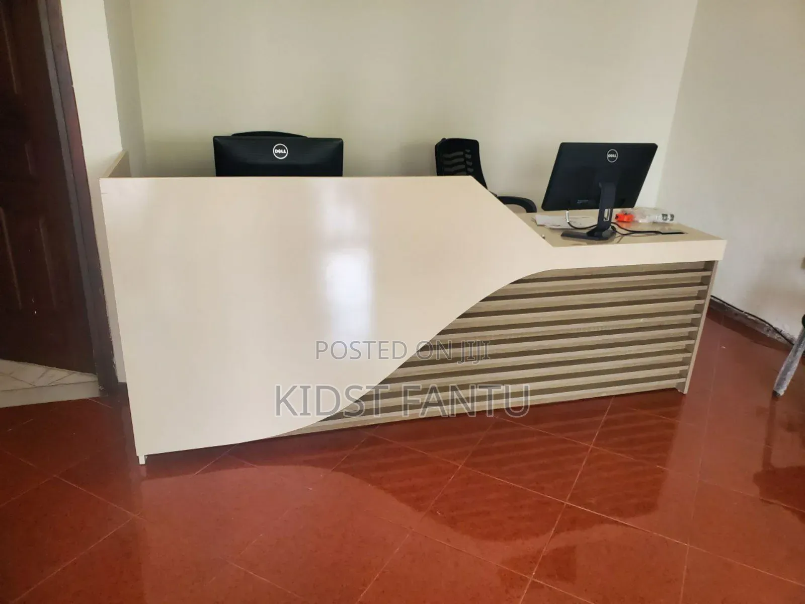 Reception Table