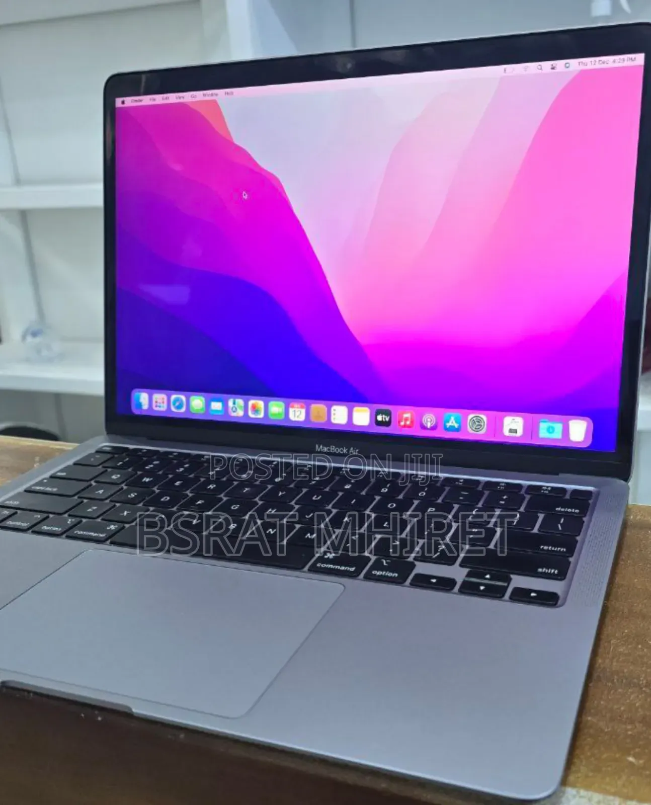 New Laptop Apple MacBook Air 2020 M1 8GB Intel Core I7 SSD 256GB