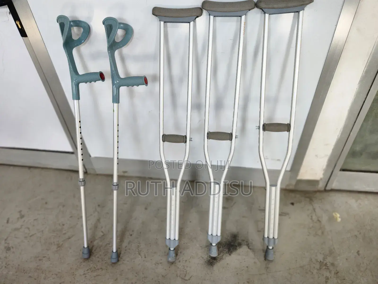 Crutches半年crutches者的crutches當時crutches米酒crutches黨團crutches