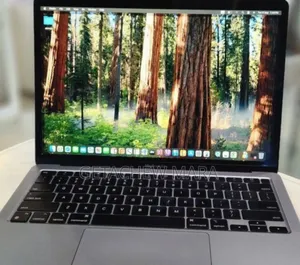 New Laptop Apple MacBook Pro M1 16GB Intel Core I5 SSD 256GB