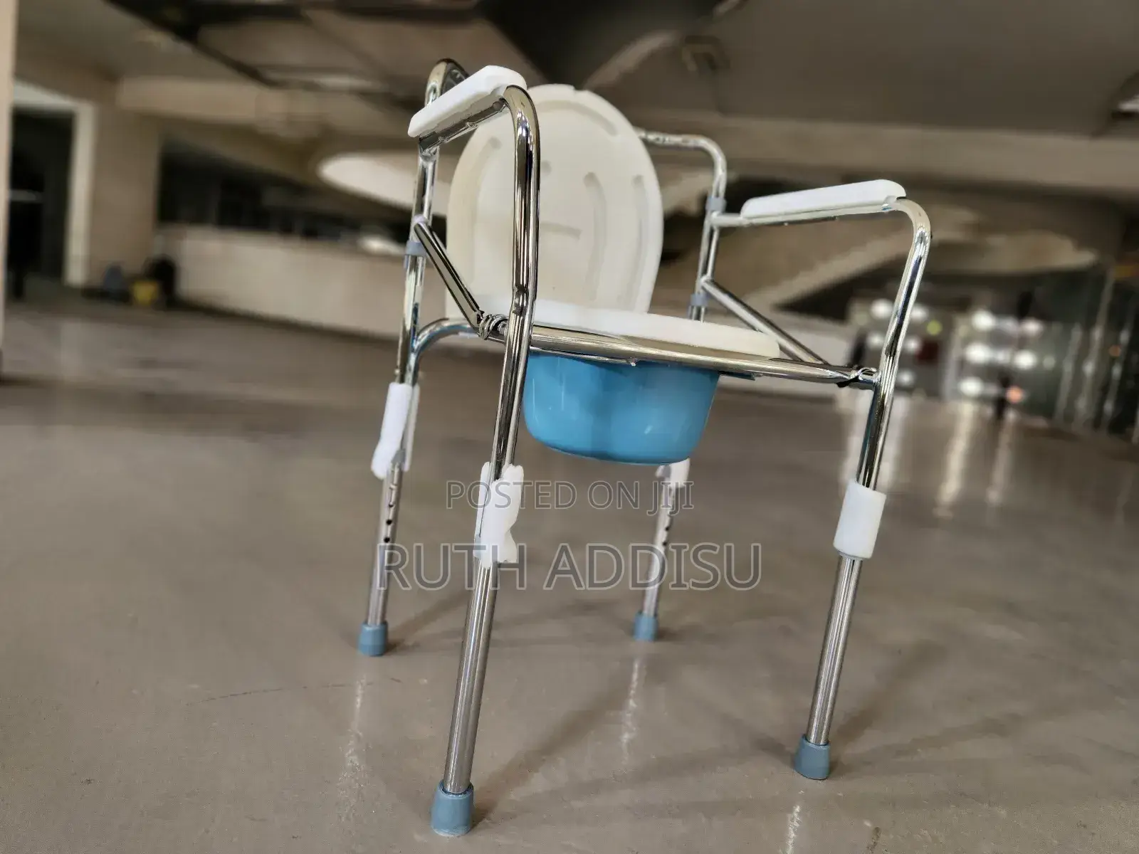 Toilet Chair鎮定commode Chair米粒bath Room Chair姦淫commode Chair