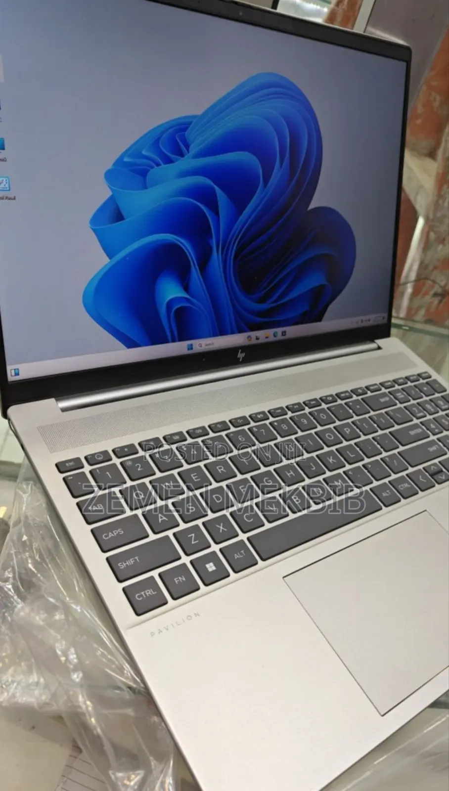 New Laptop HP Pavilion 15 16GB Intel Core I5 SSD 1T