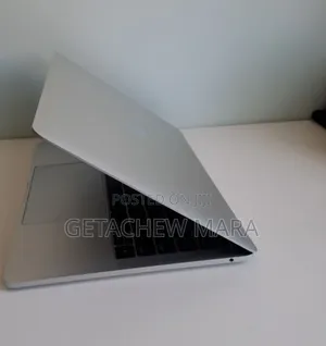 Photo - New Laptop Apple MacBook Pro 2017 8GB Intel Core I5 SSD 1T